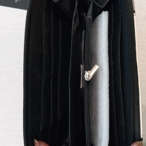 Purse Set - Picture 14 of 16